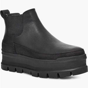 NWOB Ugg Marina Uggplush waterproof platform ankle bootie